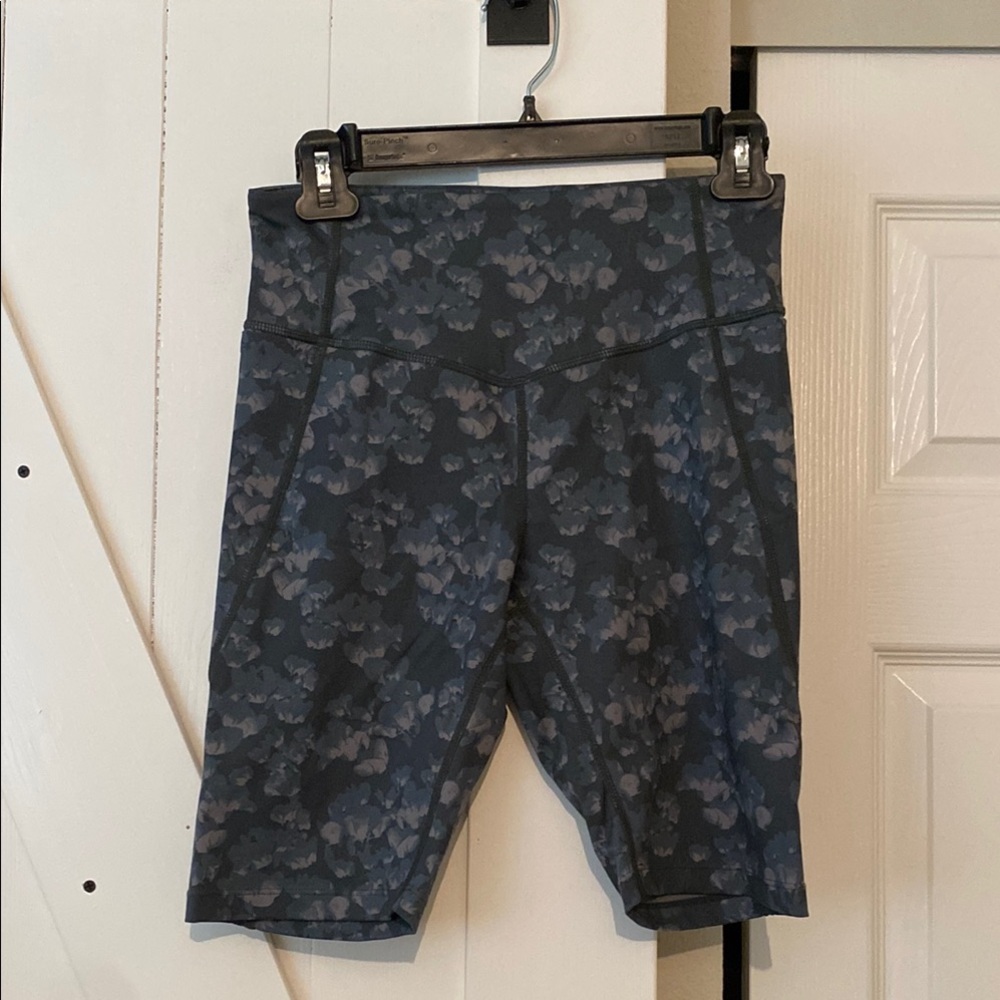Zella biker shorts